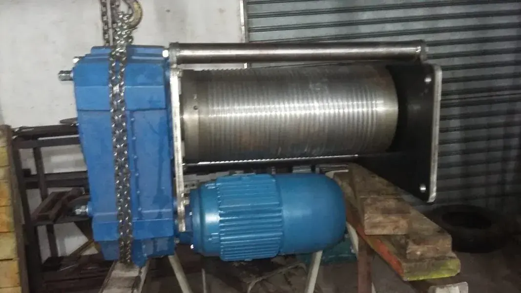 Fábrica de talha elétrica - 2